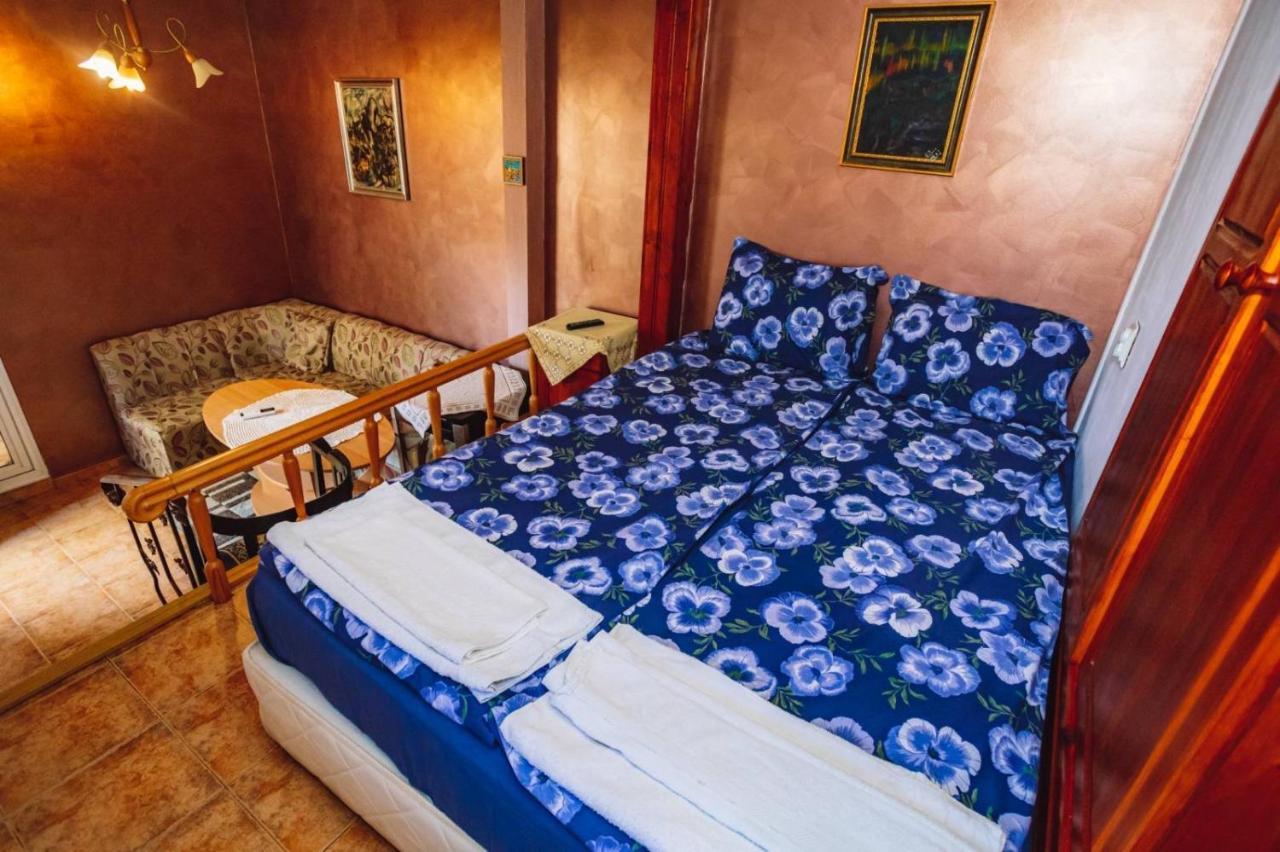Arbat Guest Rooms Arbanasi Luaran gambar